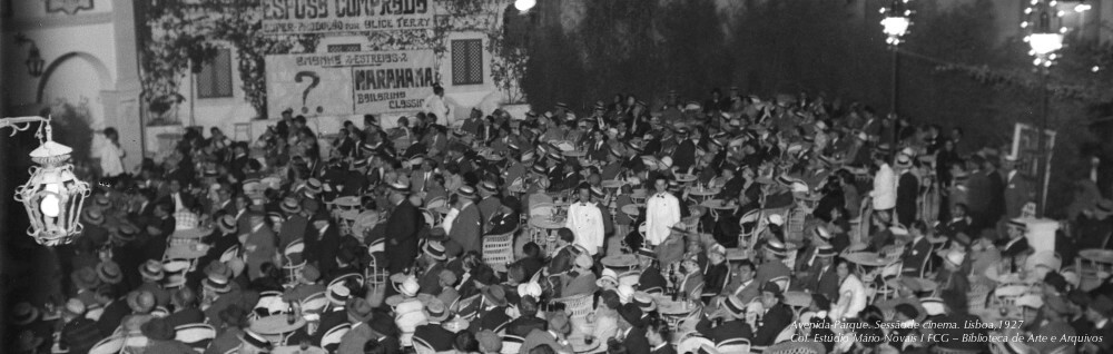 Fotografia histórica de uma sessão de cinema no Avenida Parque, em Lisboa, em 1927