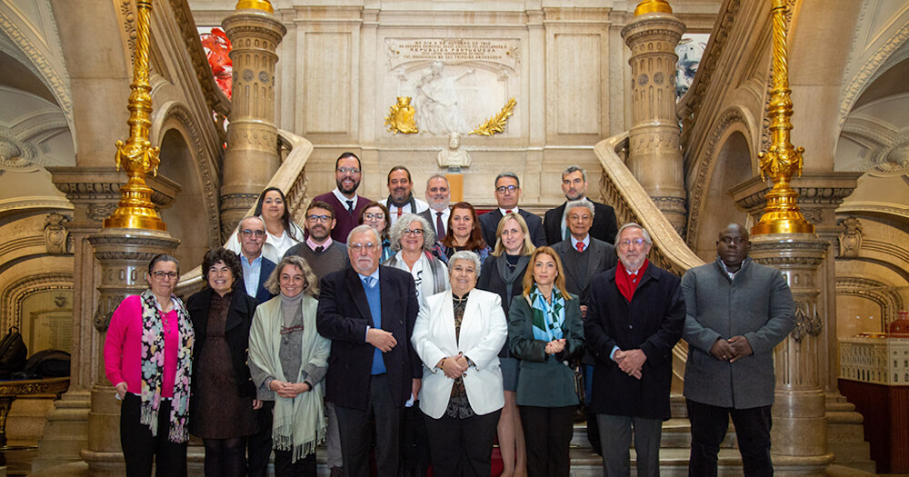 Fotografia da equipa da cátedra na Câmara Municipal de Lisboa.