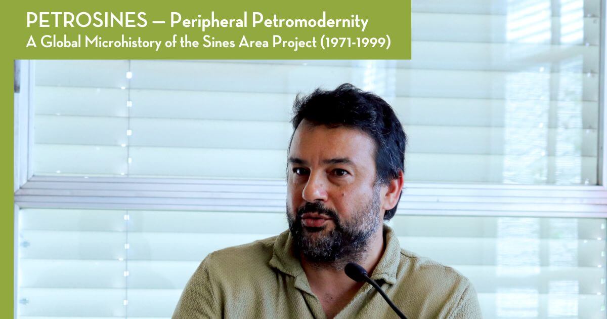 Fotografia do Ricardo Noronha encimada pelo título do seu projecto: “PETROSINES — Peripheral Petromodernity. A Global Microhistory of the Sines Area Project (1971-1999)”